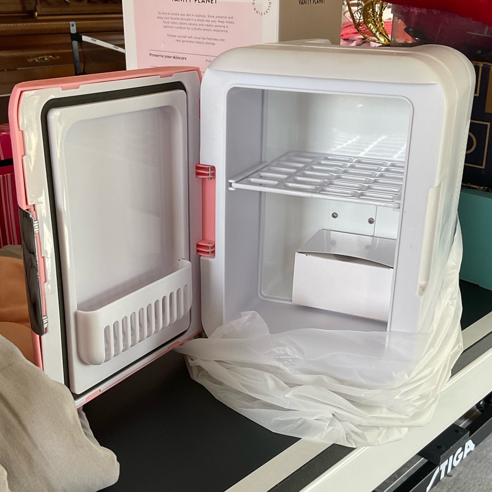 Vanity Planet Skincare Fridge